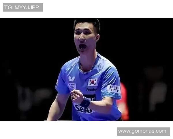 重庆足球队逆袭之路:大满贯特别报道揭示背后的奋斗与荣耀 重庆足球队逆袭之路:大满贯特别报道揭示背后的奋斗与荣耀