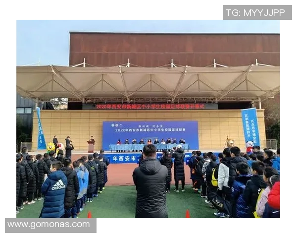 西安足球队战术变革引发热议新策略助力球队崛起 西安足球队战术变革引发热议新策略助力球队崛起