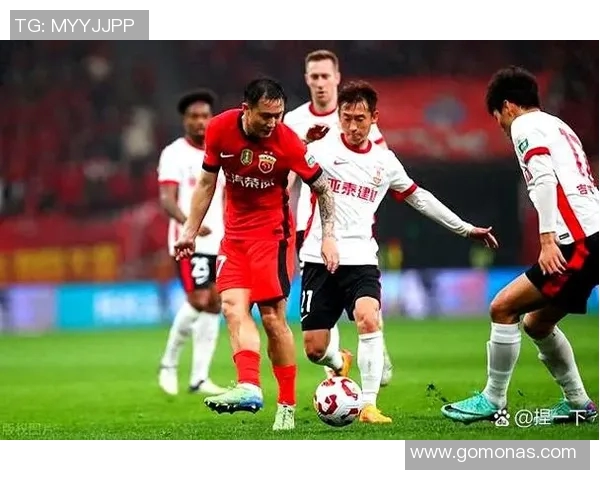 南京足球队在奥运会积分榜上以83分稳居第一名展现强劲实力 南京足球队在奥运会积分榜上以83分稳居第一名展现强劲实力