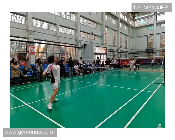 羽毛球的梦想与坚持：杭州羽毛球队的辉煌成长之路