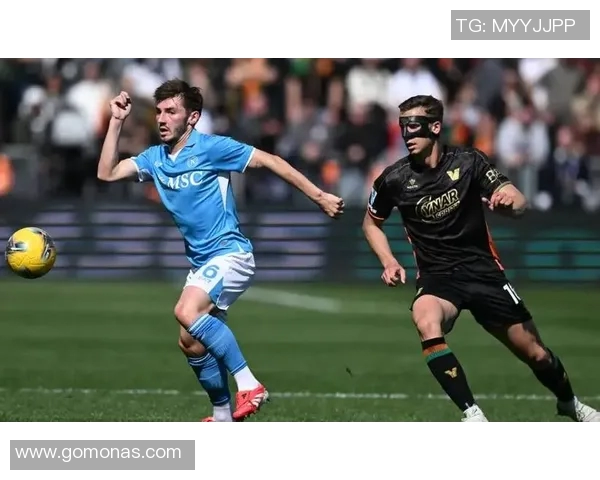 卡尔马与埃尔夫斯的激烈对决揭示了瑞超联赛的竞争魅力与战术较量 卡尔马与埃尔夫斯的激烈对决揭示了瑞超联赛的竞争魅力与战术较量