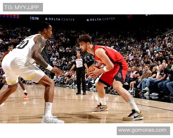 尤他爵士与金州爵士的精彩对决回顾与分析