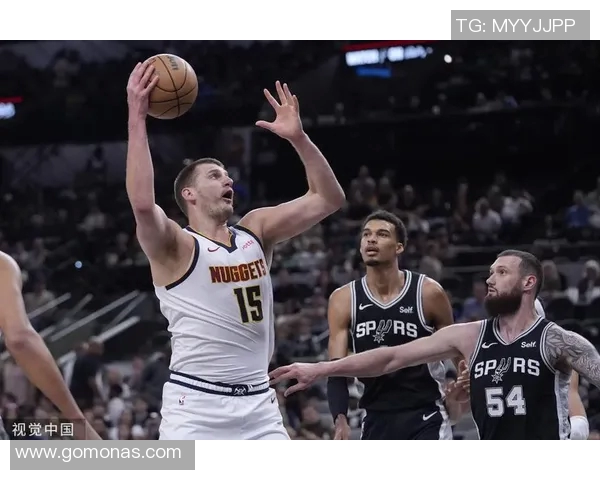 掘金与马刺激战四月十七季后赛首轮精彩对决回顾 掘金与马刺激战四月十七季后赛首轮精彩对决回顾