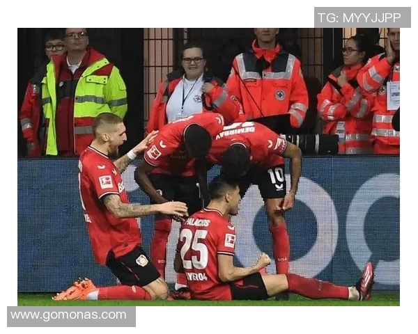 朝鲜与嫩巴黎激战正酣精彩比赛直播全程回顾与分析