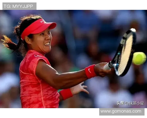 李娜与本西奇在腾讯平台上精彩对决引发网球迷热议 李娜与本西奇在腾讯平台上精彩对决引发网球迷热议