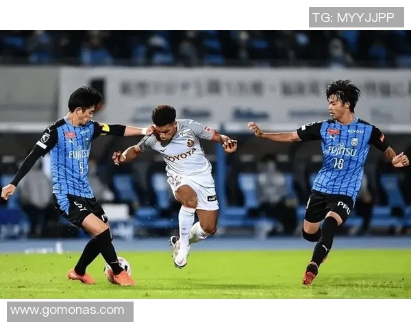 仙台与东京的激烈对决日职联赛精彩瞬间回顾与分析 仙台与东京的激烈对决日职联赛精彩瞬间回顾与分析