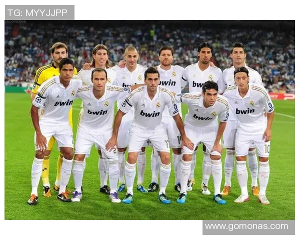 皇马与曼城对决评分分析揭示双方球员表现及战术优劣势 皇马与曼城对决评分分析揭示双方球员表现及战术优劣势