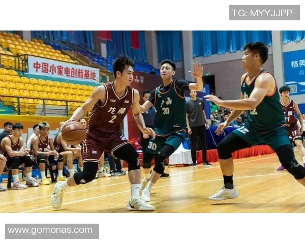 广东东莞对决上海篮球队精彩赛事回顾与分析